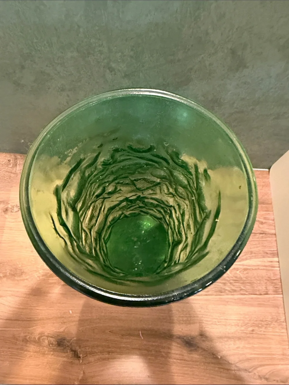 Textured Emerald Green Glass Vase